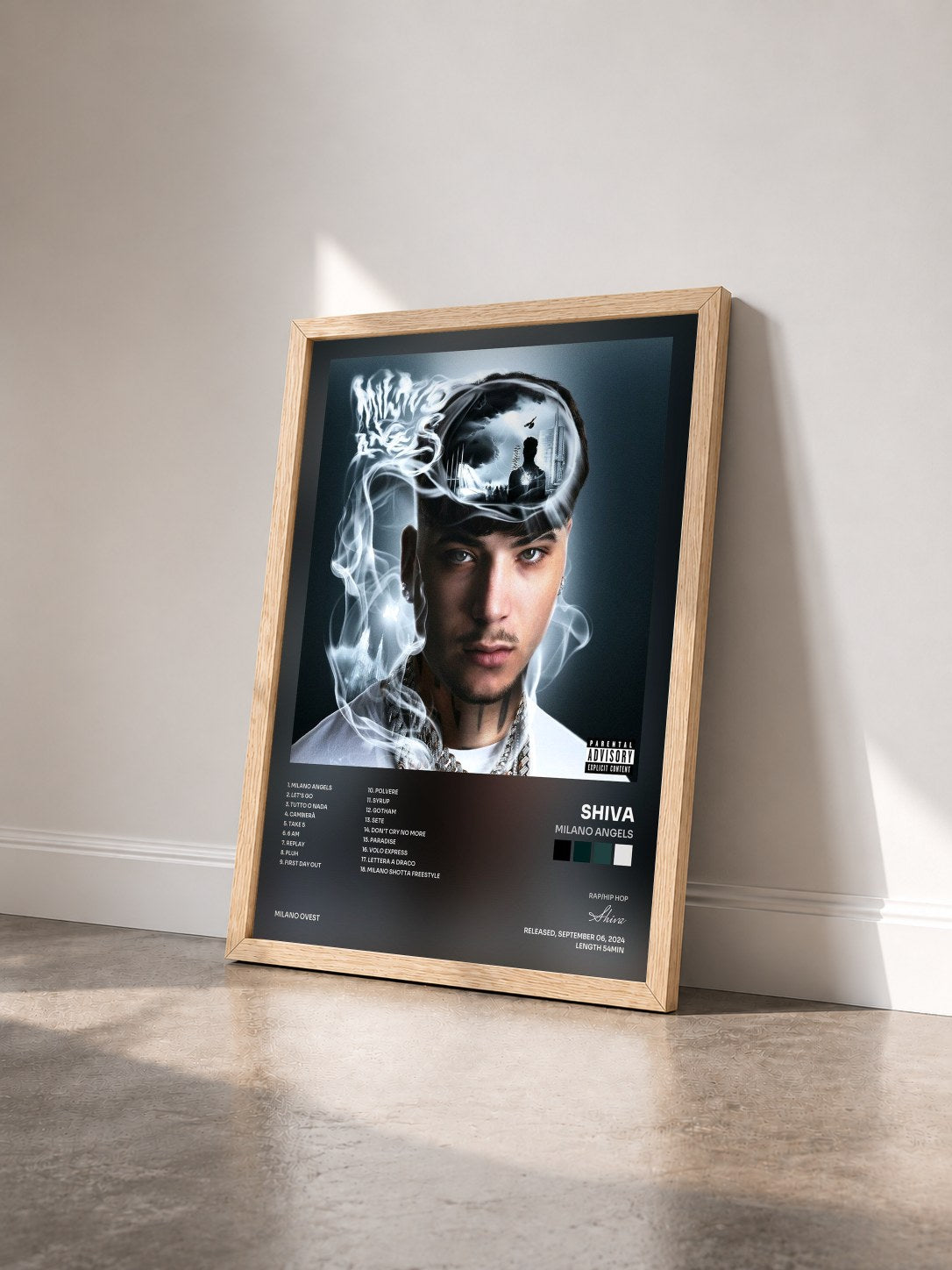 #bois Tableau de l'album Milano Angels de Shiva vu de trois quarts, cadre en bois brut