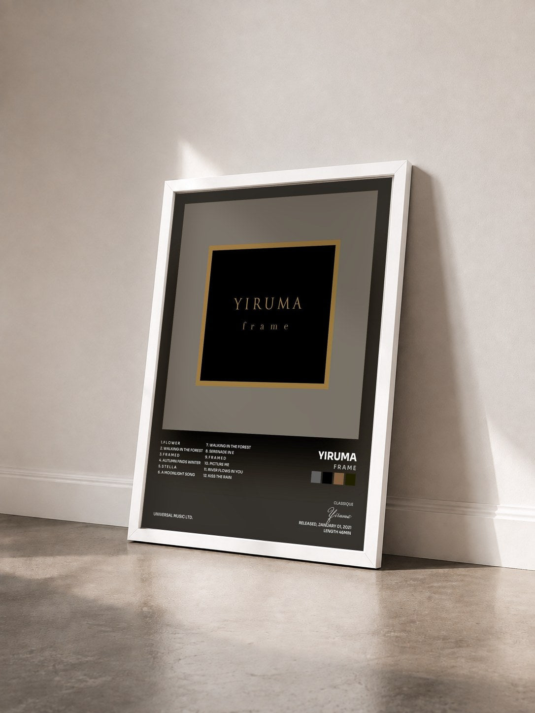 #blanc Tableau de l'album f r a m e de Yiruma vu de trois quarts, cadre blanc