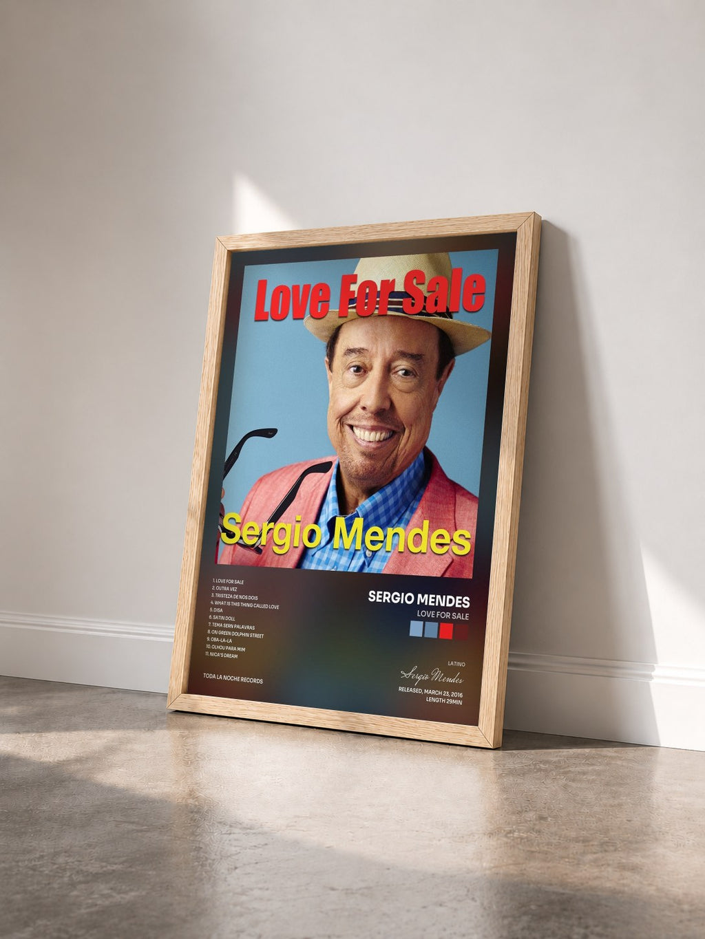 #bois Tableau de l'album Love For Sale de Sergio Mendes vu de trois quarts, cadre en bois brut