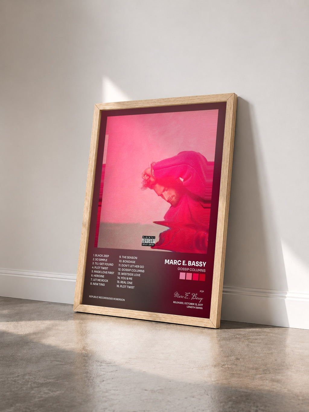 #bois Tableau de l'album Gossip Columns de Marc E. Bassy vu de trois quarts, cadre en bois brut