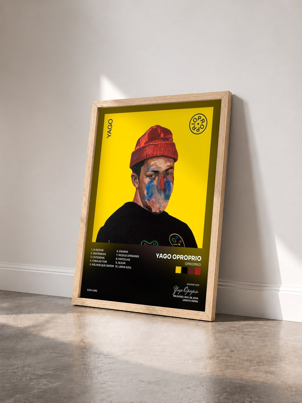 #bois Tableau de l'album OPROPRIO de Yago Oproprio vu de trois quarts, cadre en bois brut
