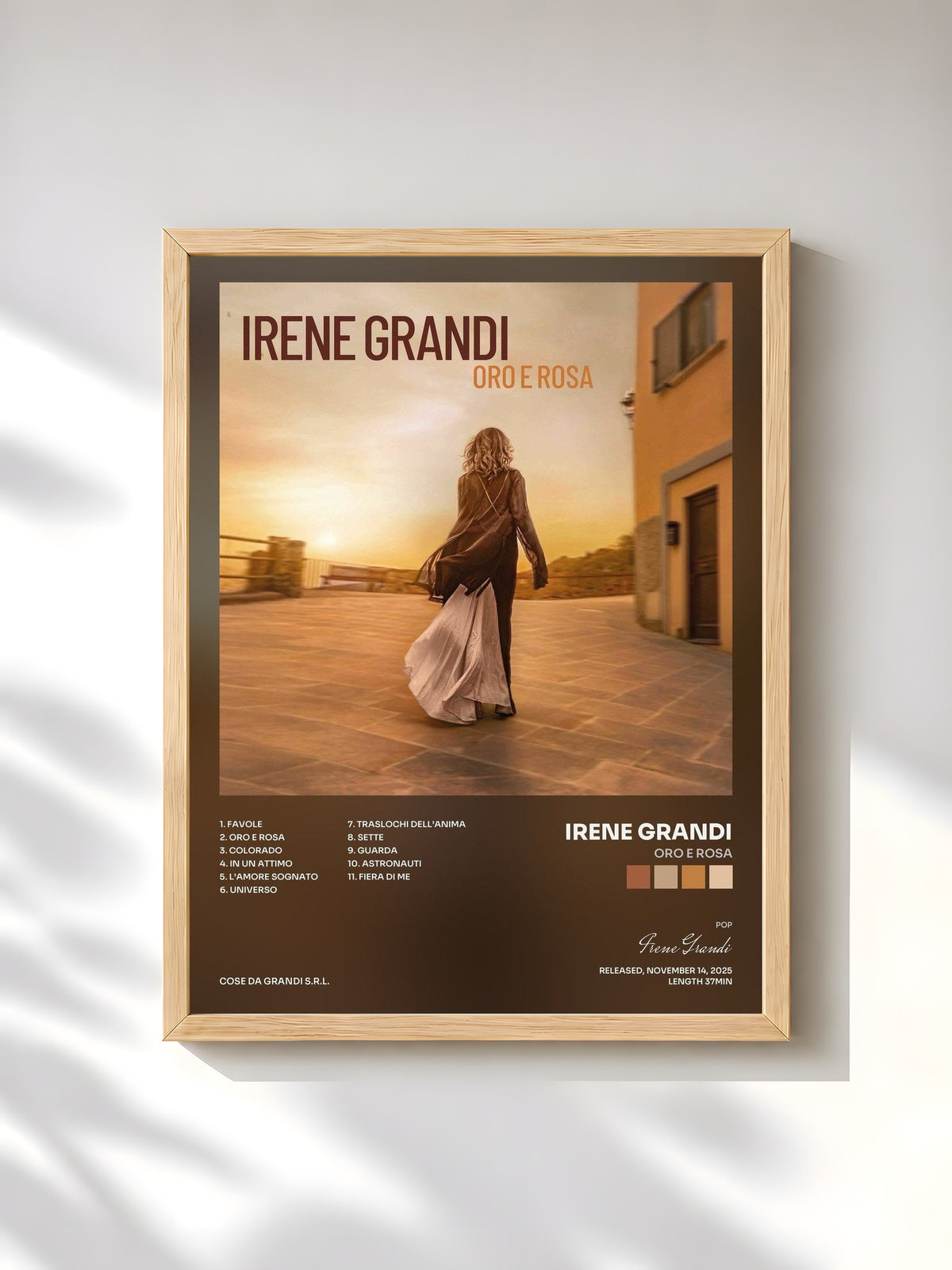 #bois Tableau de l'album Oro e rosa de Irene Grandi, cadre en bois brut, imprimé et encadré en France