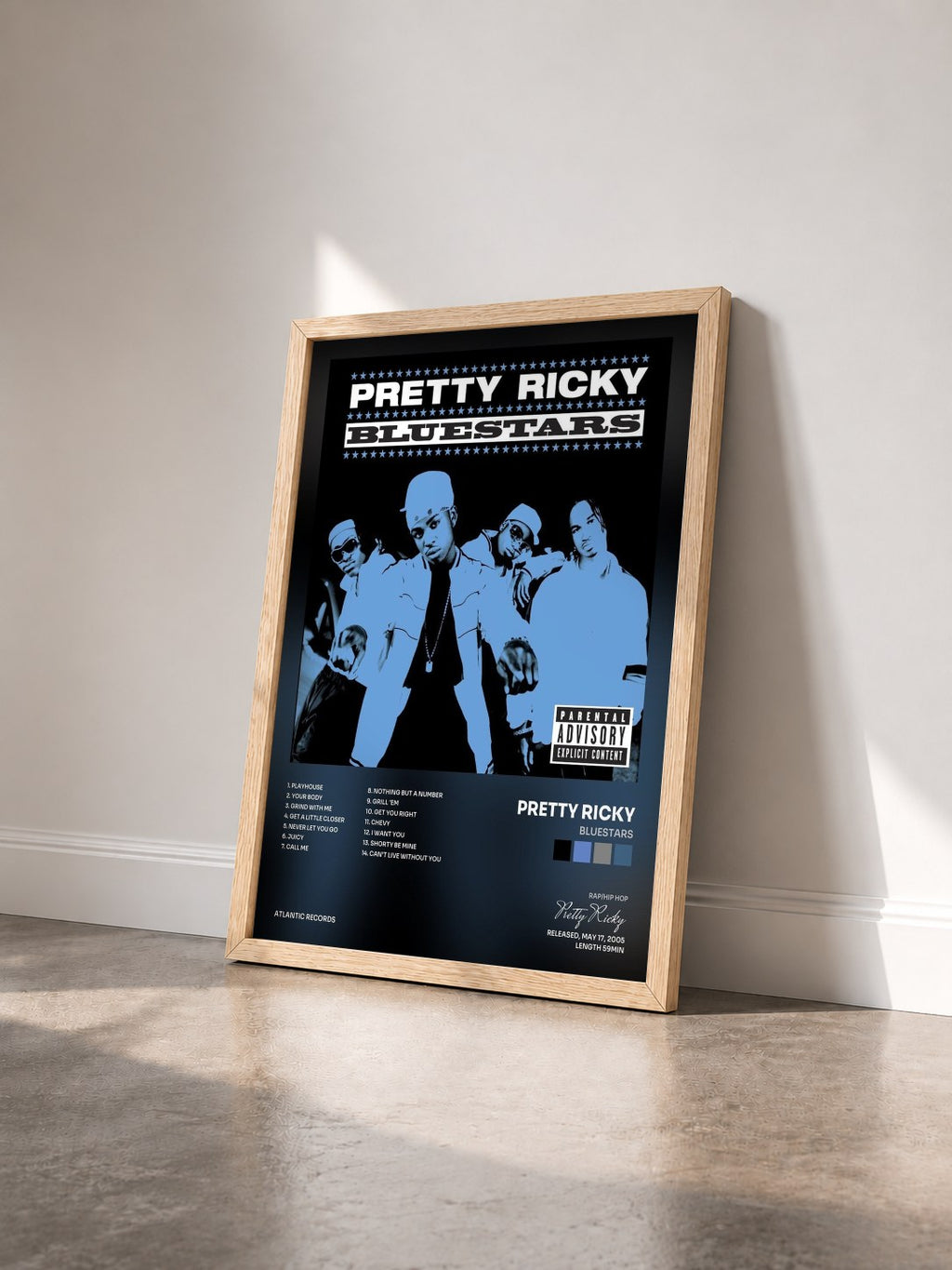 #bois Tableau de l'album Bluestars de Pretty Ricky vu de trois quarts, cadre en bois brut