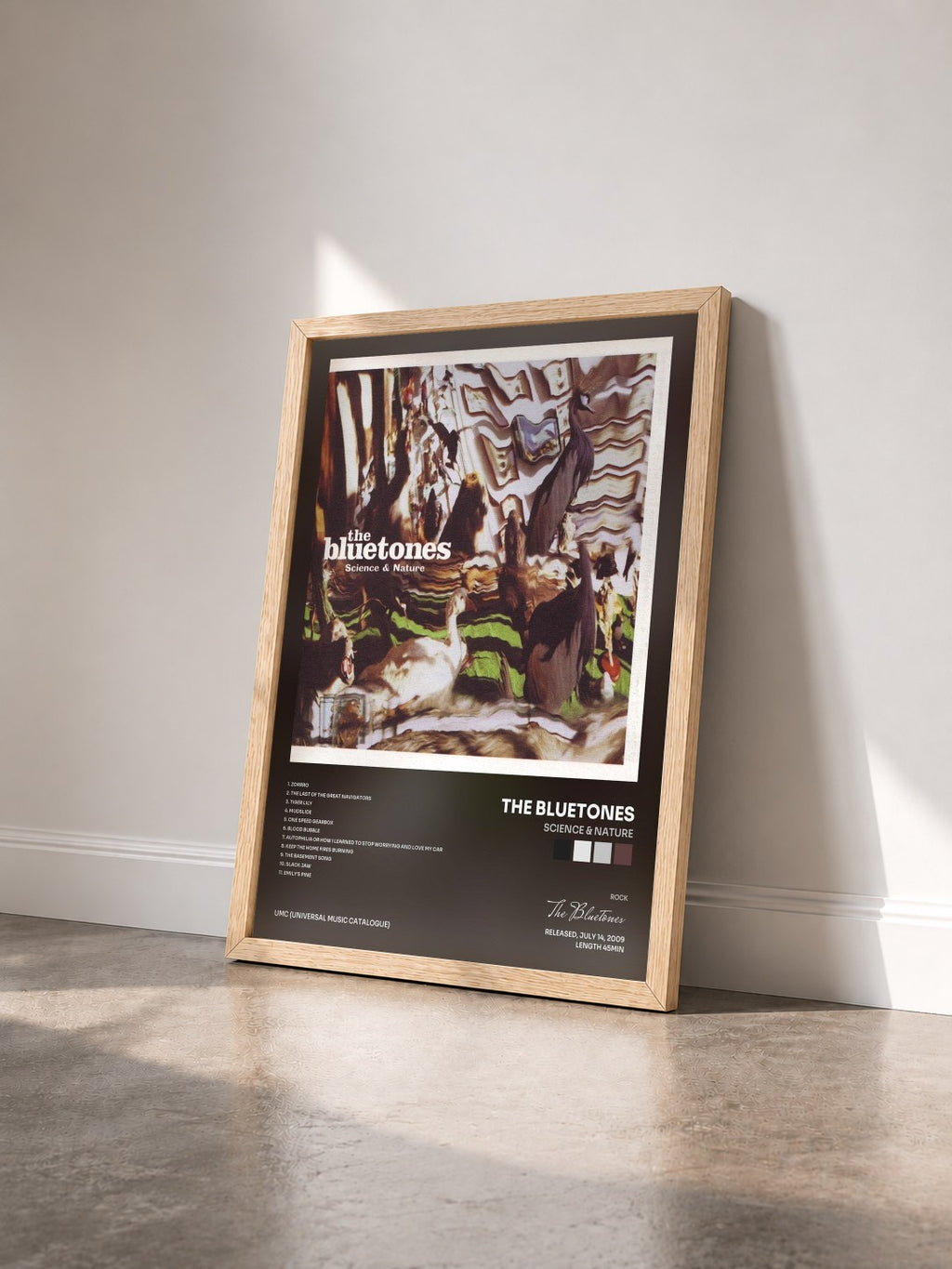 #bois Tableau de l'album Science & Nature de The Bluetones vu de trois quarts, cadre en bois brut