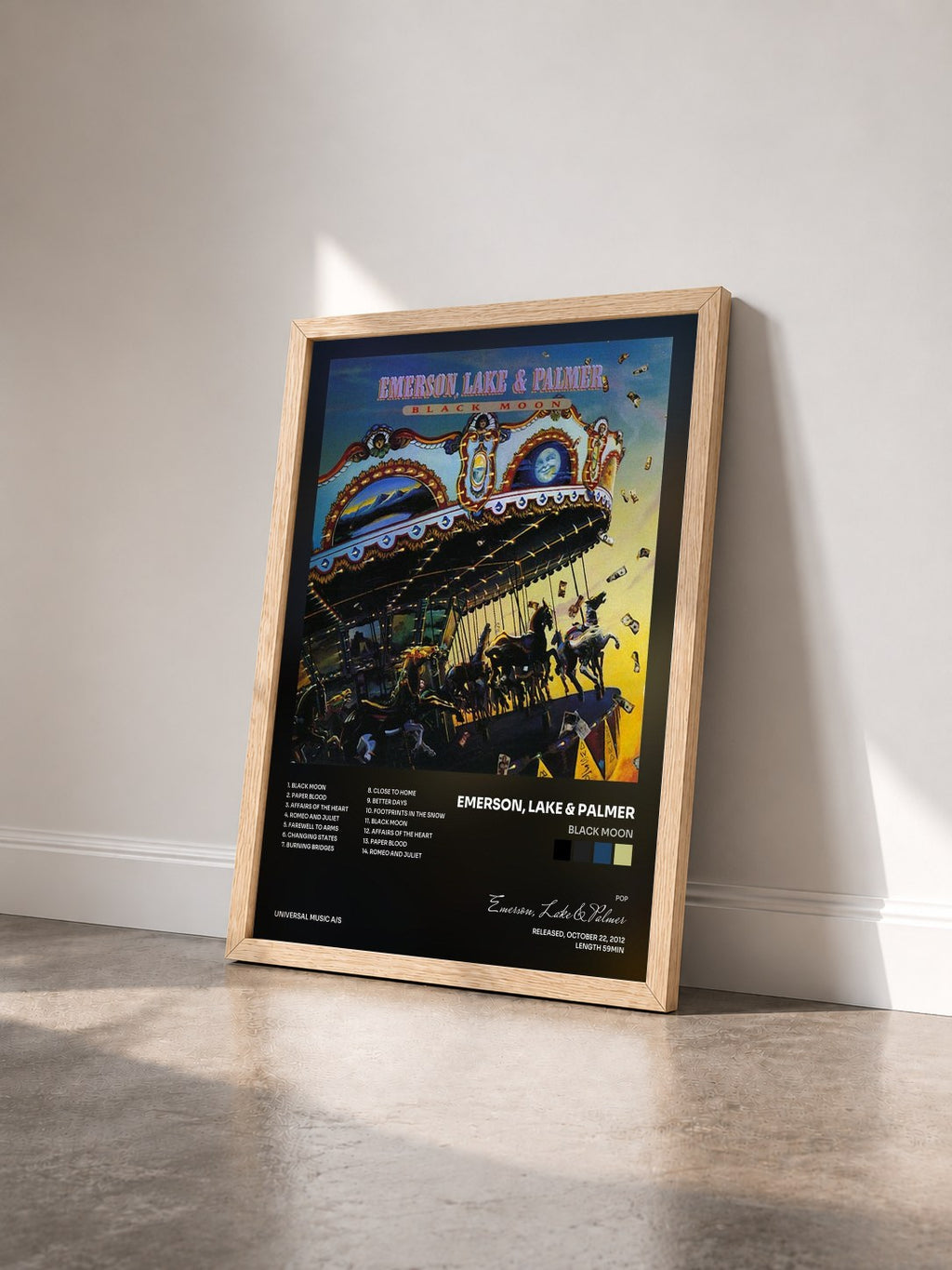 #bois Tableau de l'album Black Moon de Emerson, Lake & Palmer vu de trois quarts, cadre en bois brut