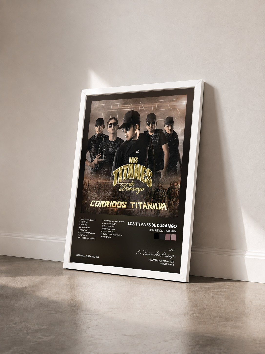#blanc Tableau de l'album Corridos Titanium de Los Titanes De Durango vu de trois quarts, cadre blanc