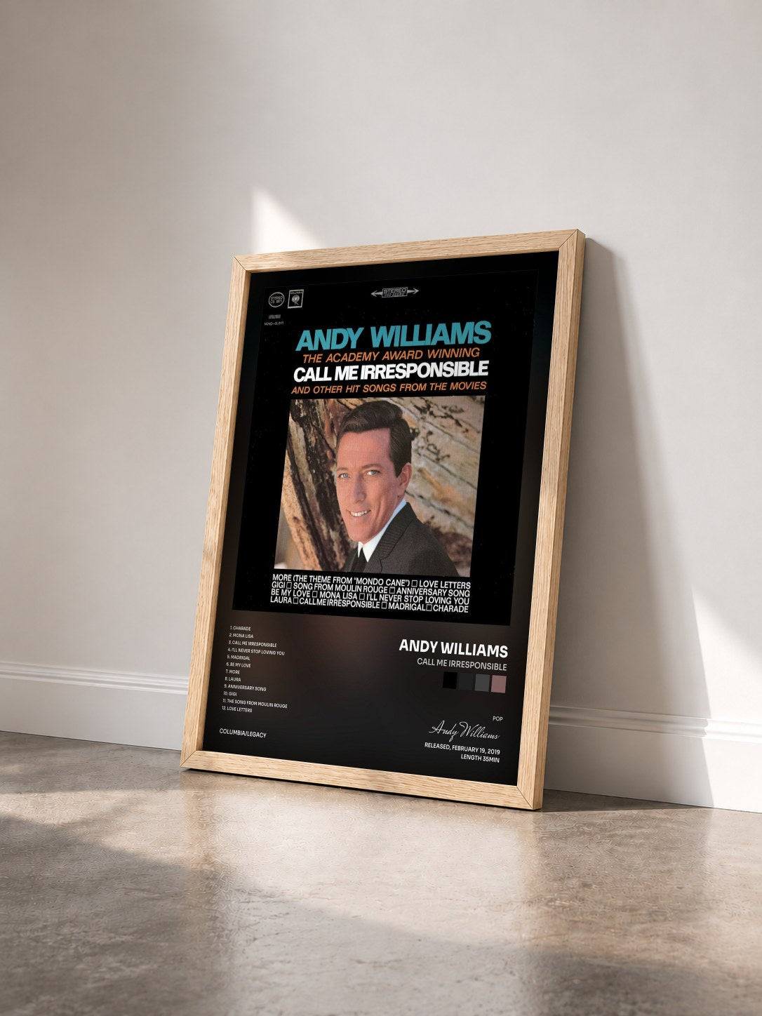 #bois Tableau de l'album Call Me Irresponsible de Andy Williams vu de trois quarts, cadre en bois brut