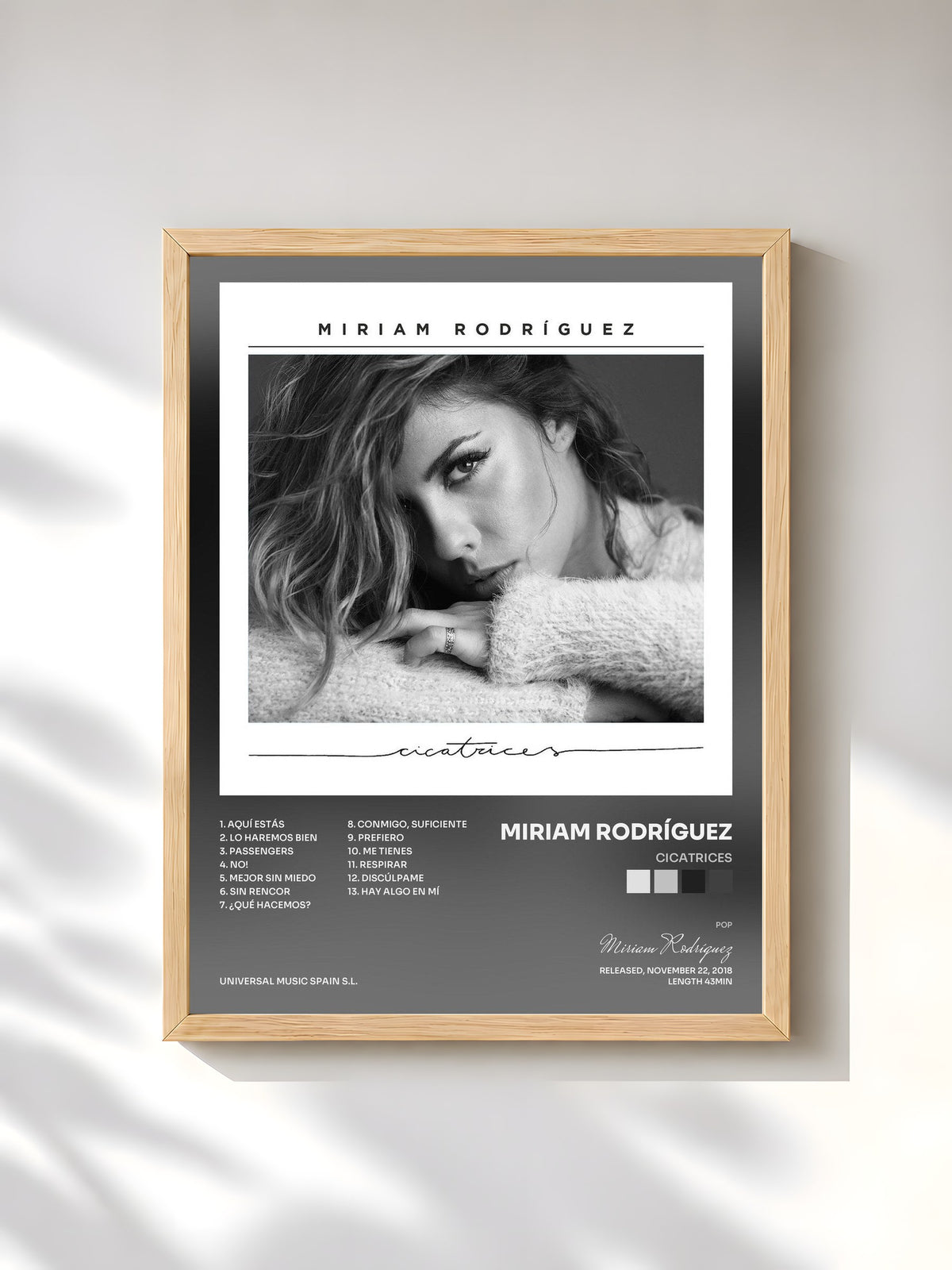 #bois Tableau de l'album Cicatrices de Miriam Rodríguez, cadre en bois brut, imprimé et encadré en France