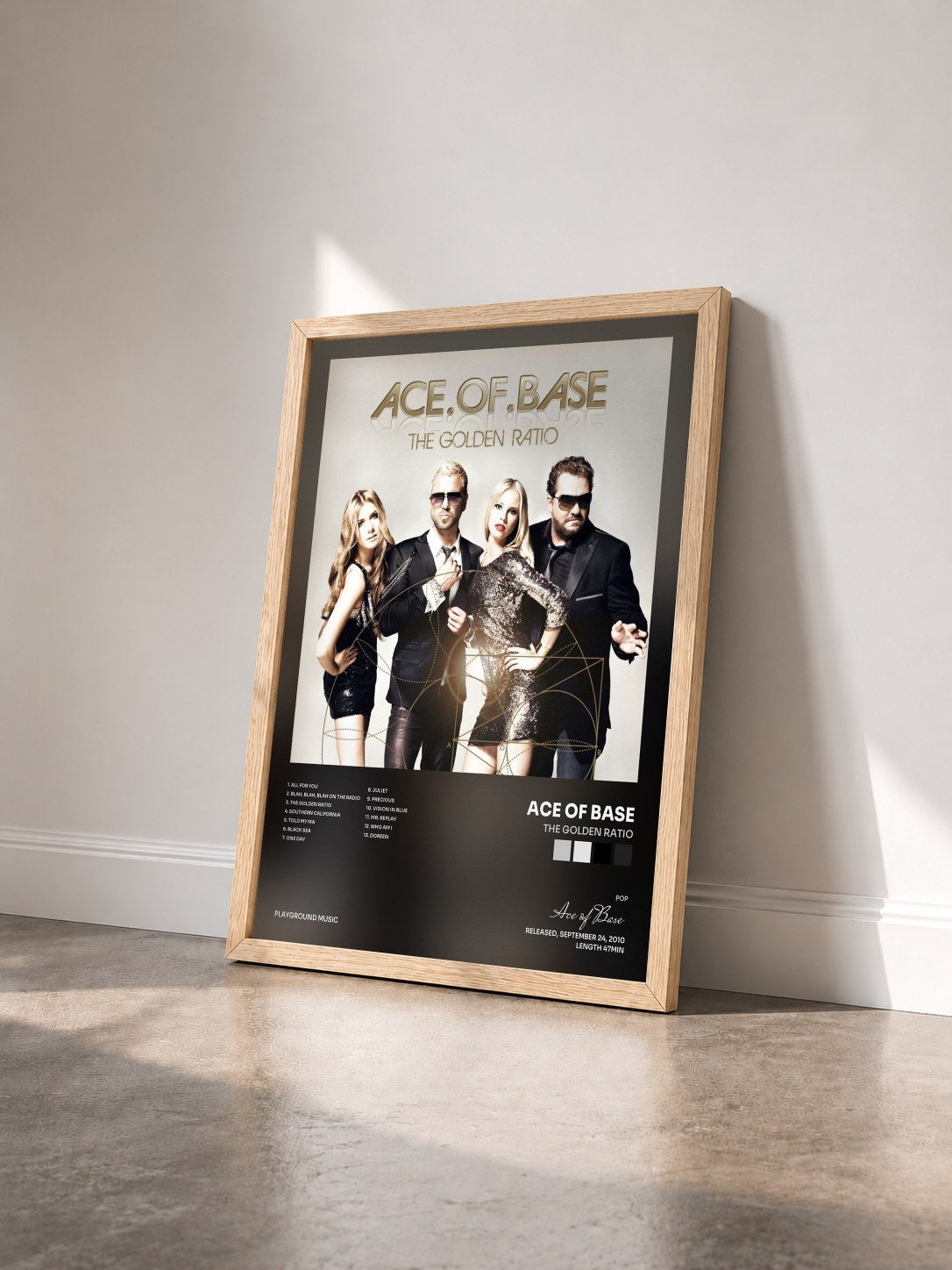 #bois Tableau de l'album The Golden Ratio de Ace of Base vu de trois quarts, cadre en bois brut