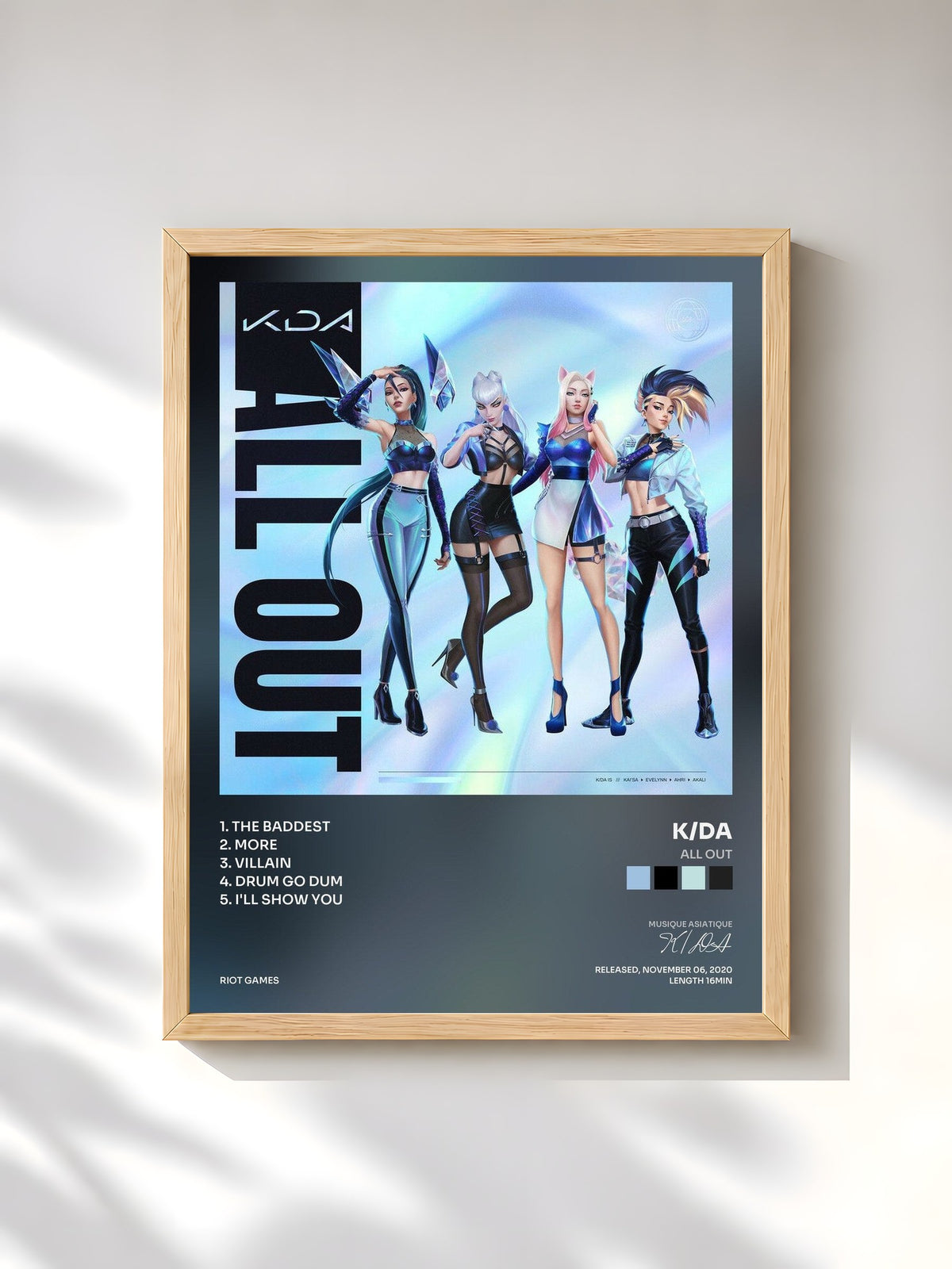 #bois Tableau de l'album ALL OUT de K/DA, cadre en bois brut, imprimé et encadré en France