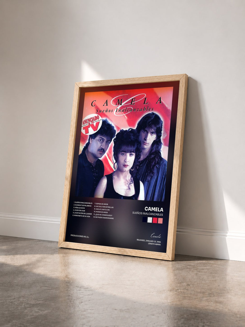 #bois Tableau de l'album Sueños Inalcanzables de Camela vu de trois quarts, cadre en bois brut