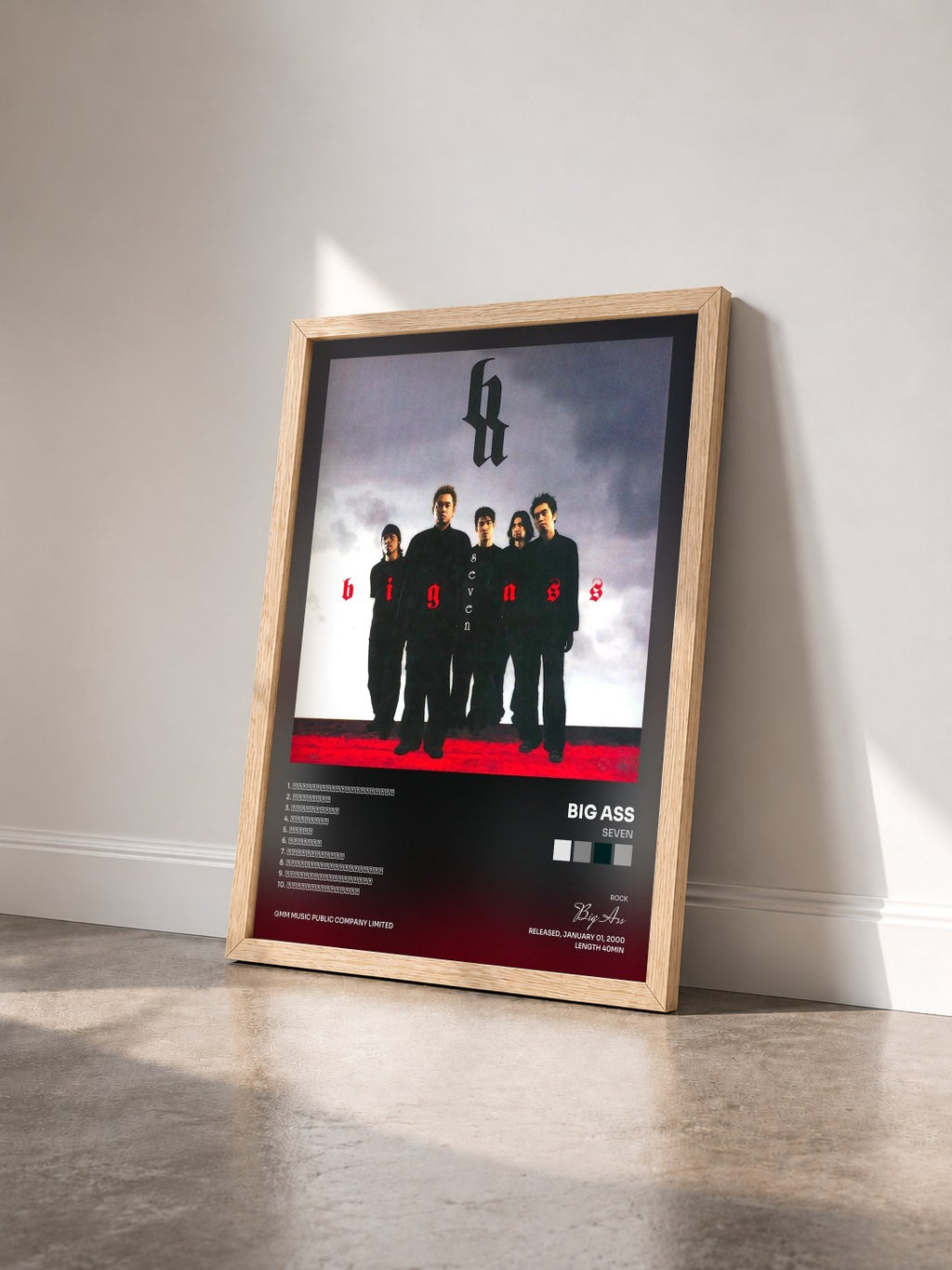 #bois Tableau de l'album Seven de Big Ass vu de trois quarts, cadre en bois brut