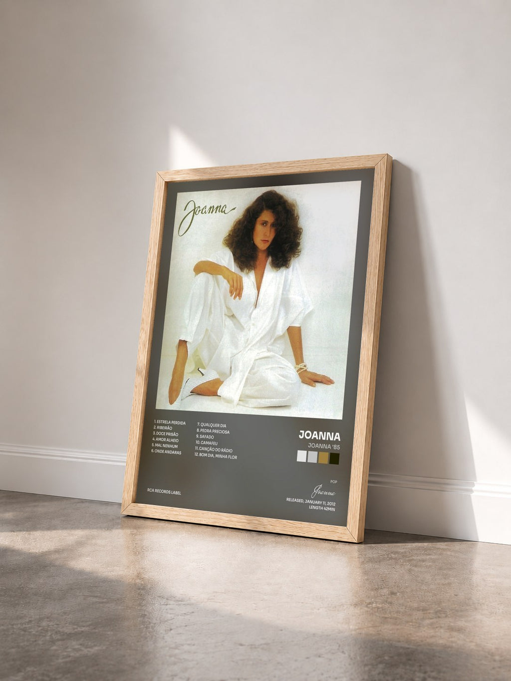 #bois Tableau de l'album Joanna '85 de Joanna vu de trois quarts, cadre en bois brut