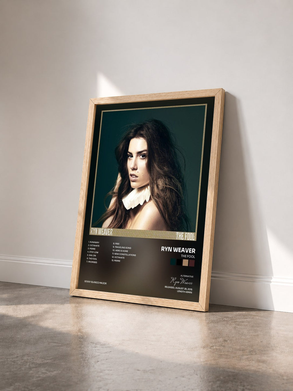 #bois Tableau de l'album The Fool de Ryn Weaver vu de trois quarts, cadre en bois brut