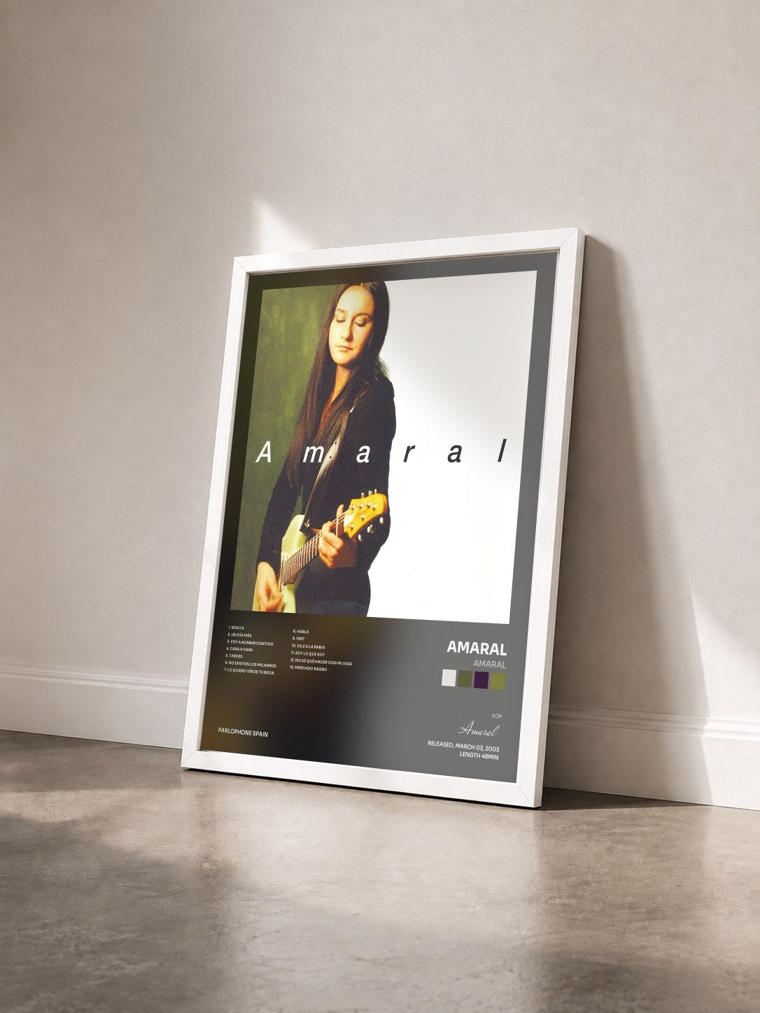 #blanc Tableau de l'album Amaral de Amaral vu de trois quarts, cadre blanc