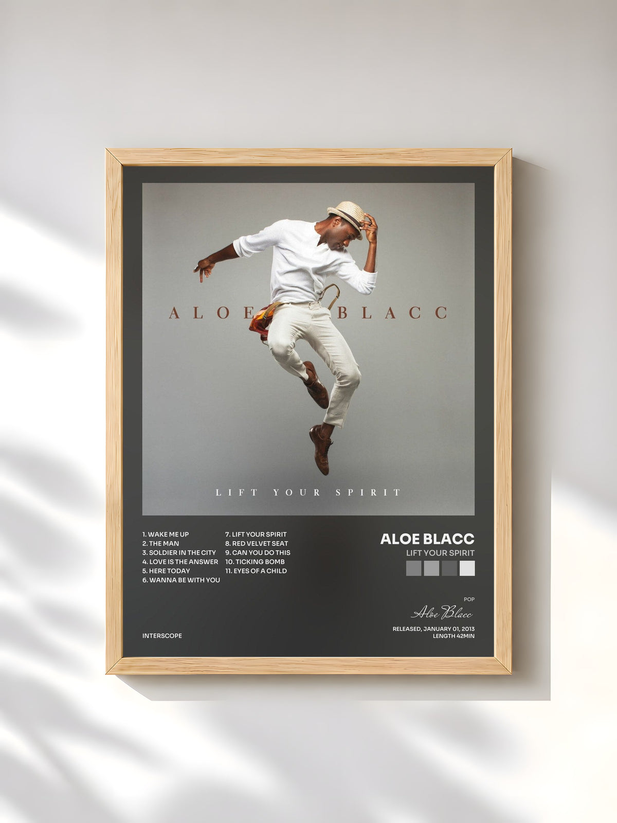 #bois Tableau de l'album Lift Your Spirit de Aloe Blacc, cadre en bois brut, imprimé et encadré en France