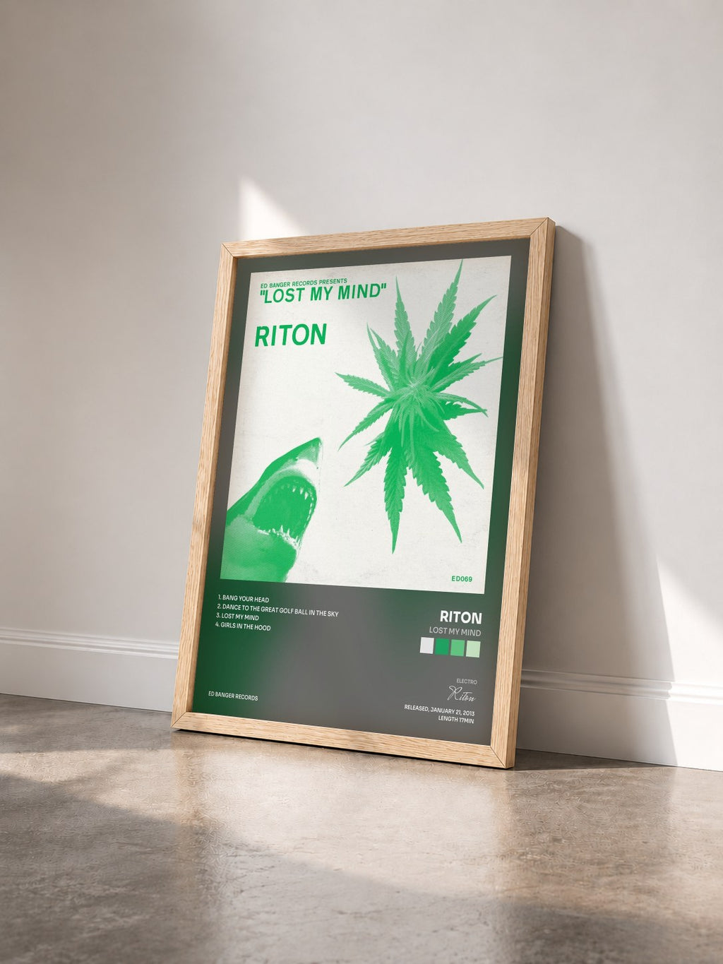 #bois Tableau de l'album Lost My Mind de Riton vu de trois quarts, cadre en bois brut