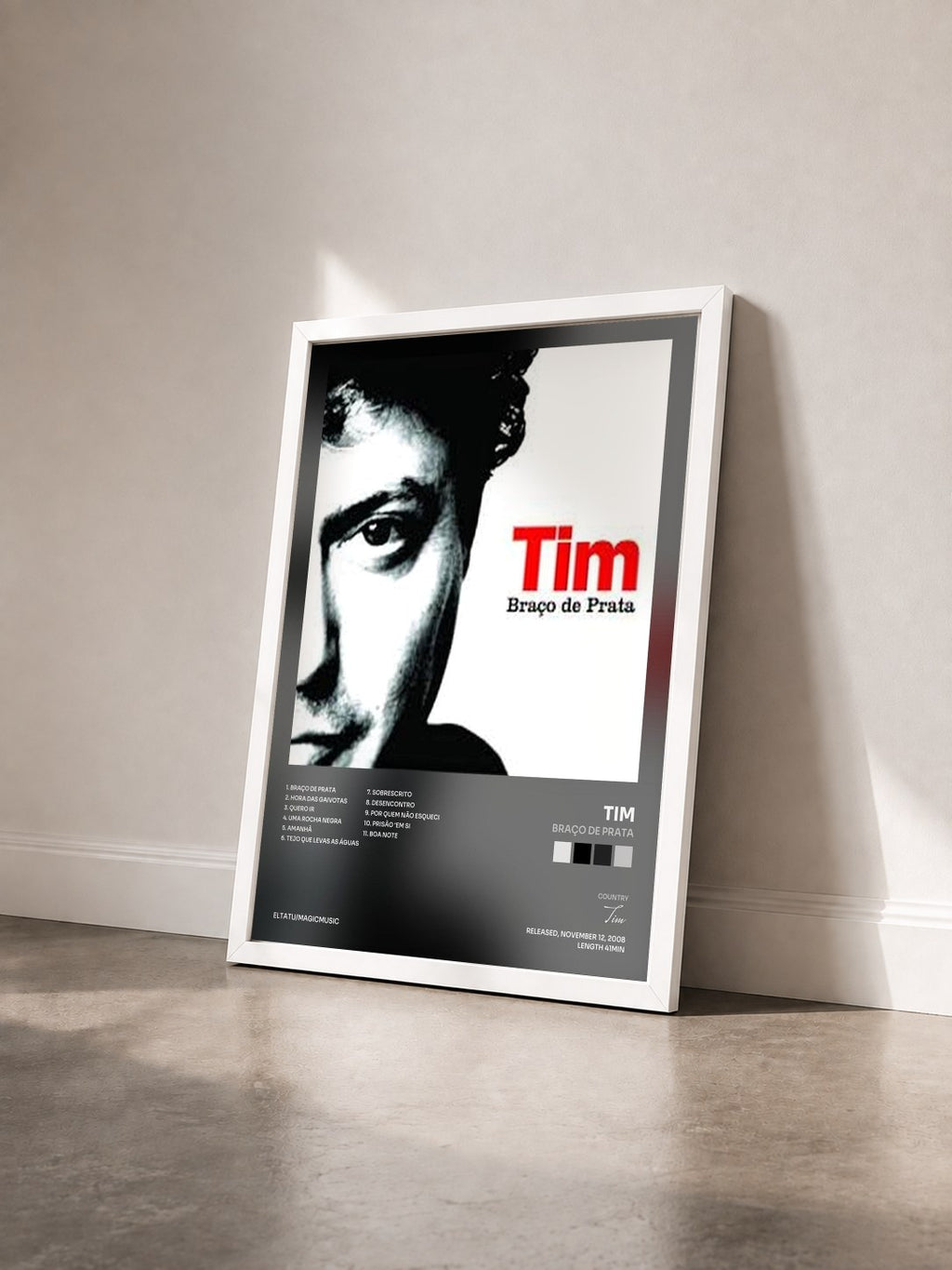 #blanc Tableau de l'album Braço De Prata de Tim vu de trois quarts, cadre blanc
