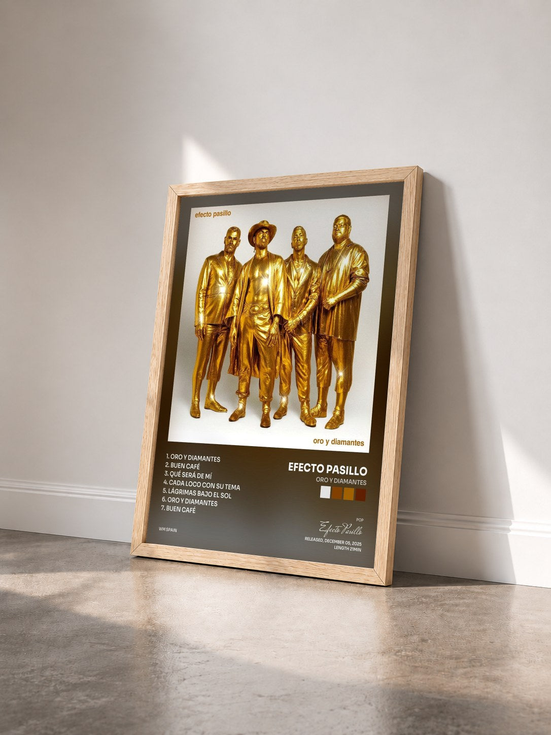 #bois Tableau de l'album Oro y Diamantes de Efecto Pasillo vu de trois quarts, cadre en bois brut