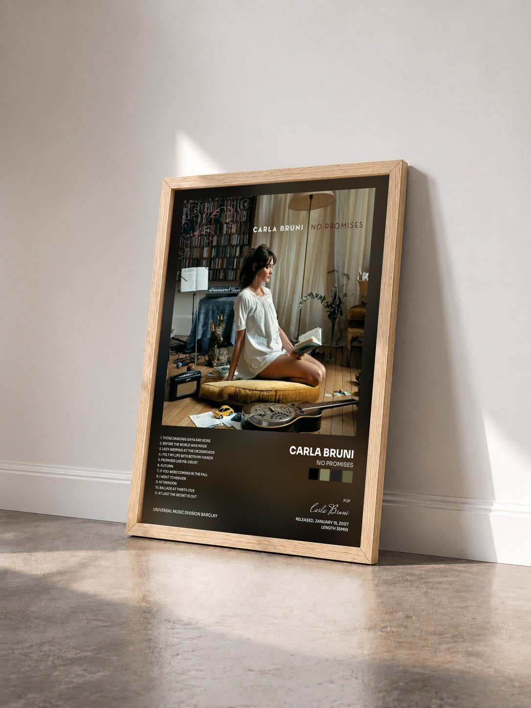 #bois Tableau de l'album No Promises de Carla Bruni vu de trois quarts, cadre en bois brut