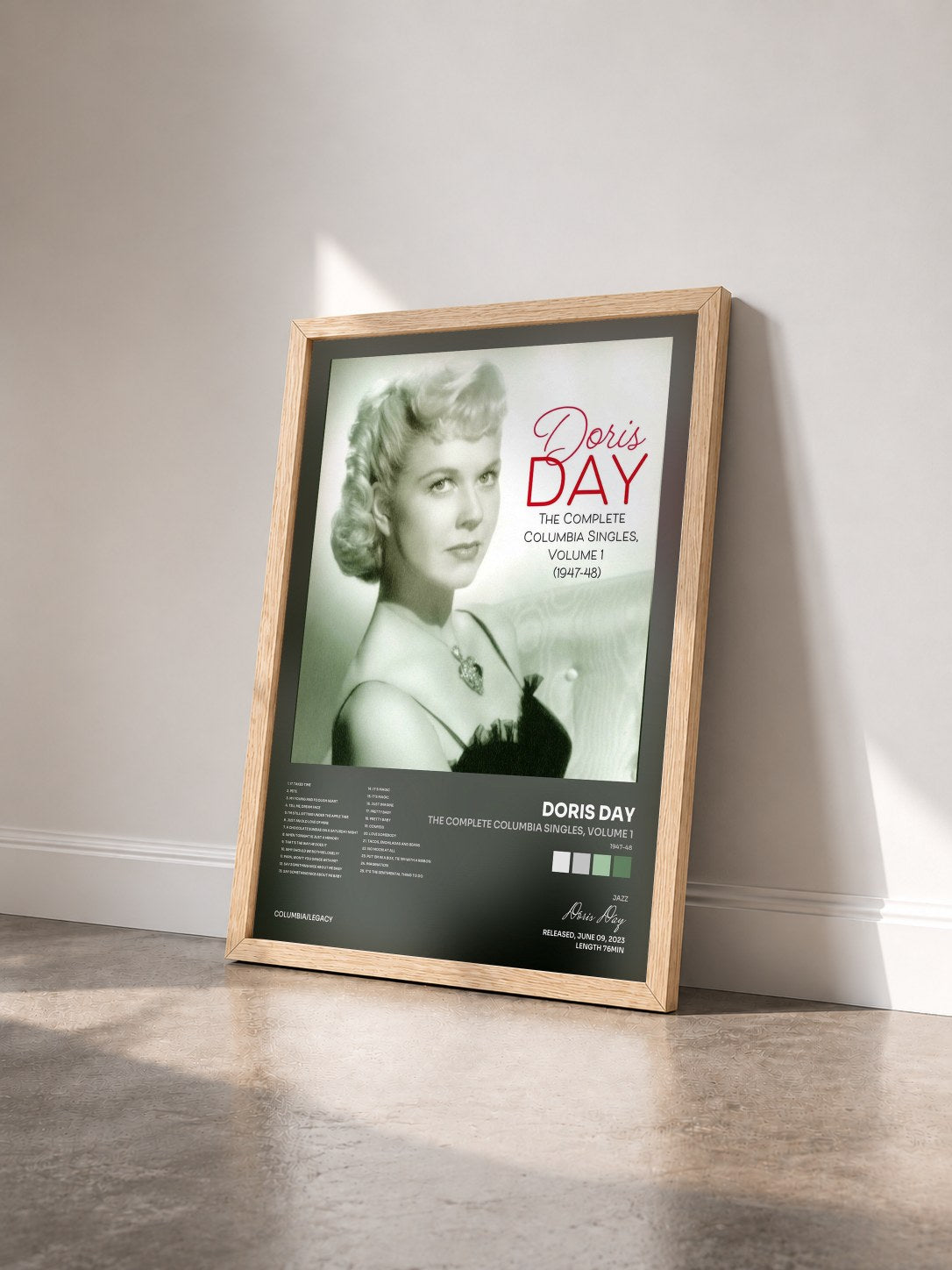 #bois Tableau de l'album The Complete Columbia Singles, Volume 1 (1947-48) de Doris Day vu de trois quarts, cadre en bois brut