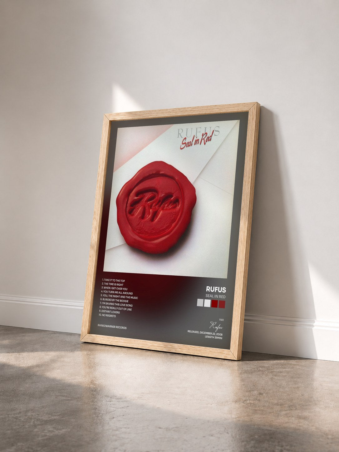 #bois Tableau de l'album Seal In Red de Rufus vu de trois quarts, cadre en bois brut