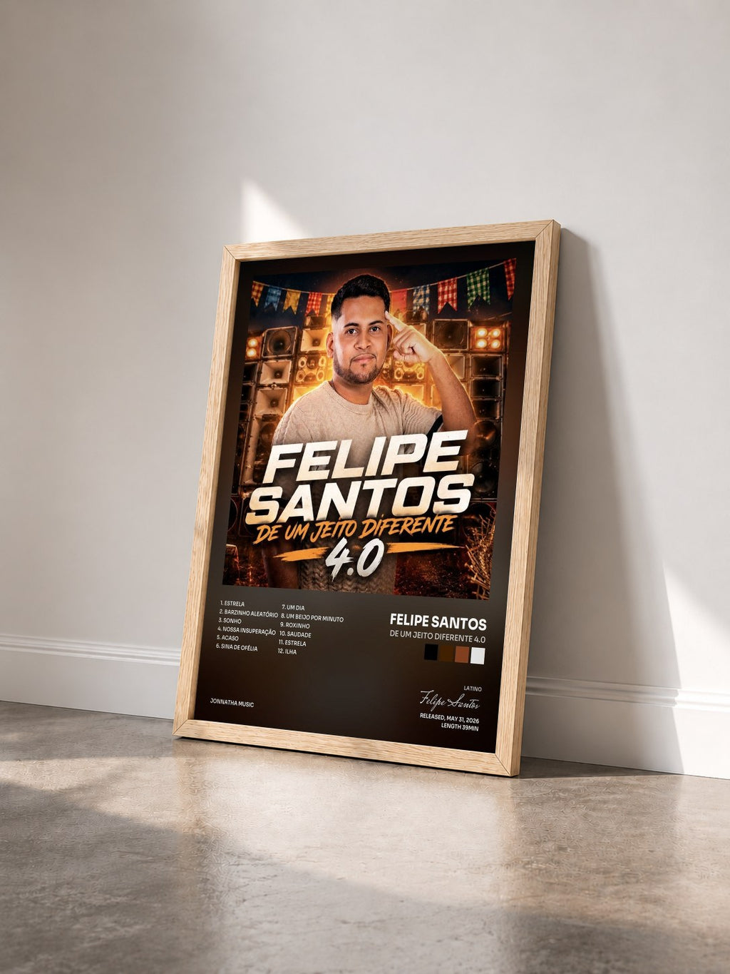 #bois Tableau de l'album De Um Jeito Diferente 4.0 de Felipe Santos vu de trois quarts, cadre en bois brut