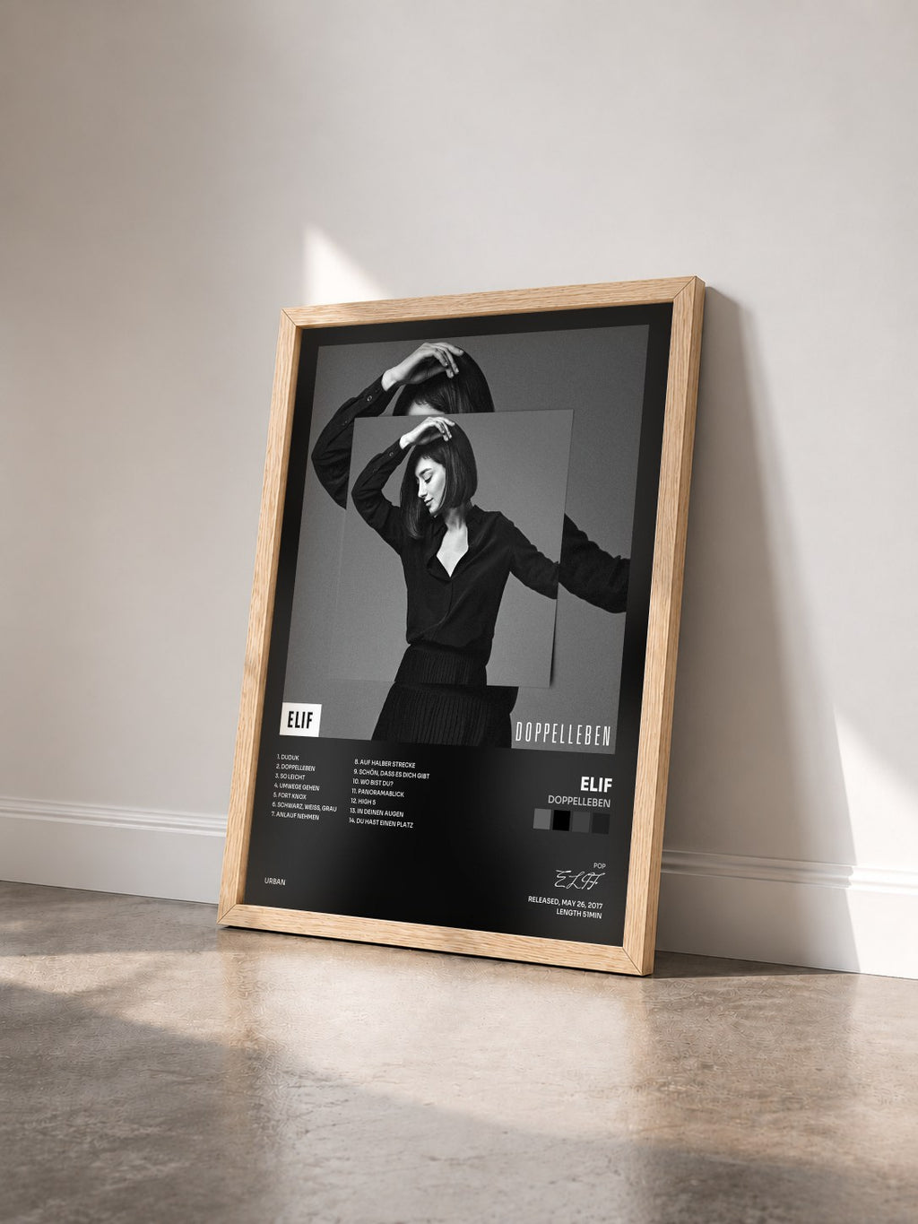 #bois Tableau de l'album Doppelleben de ELIF vu de trois quarts, cadre en bois brut