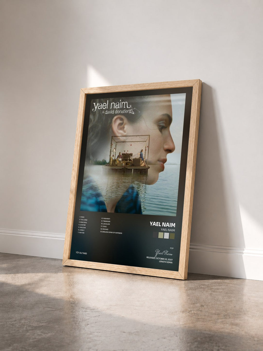 #bois Tableau de l'album Yael Naim de Yael Naim vu de trois quarts, cadre en bois brut