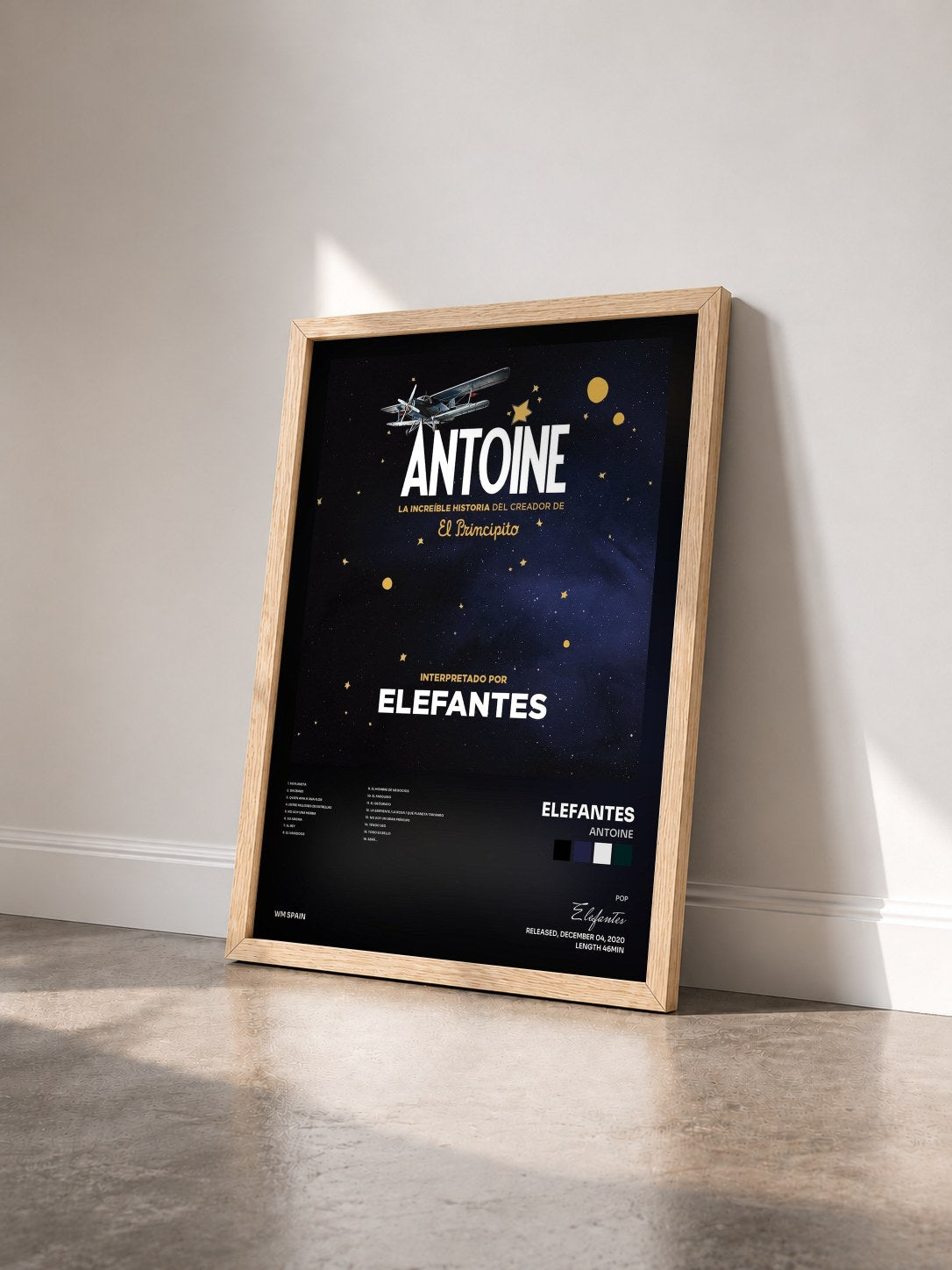 #bois Tableau de l'album Antoine de Elefantes vu de trois quarts, cadre en bois brut