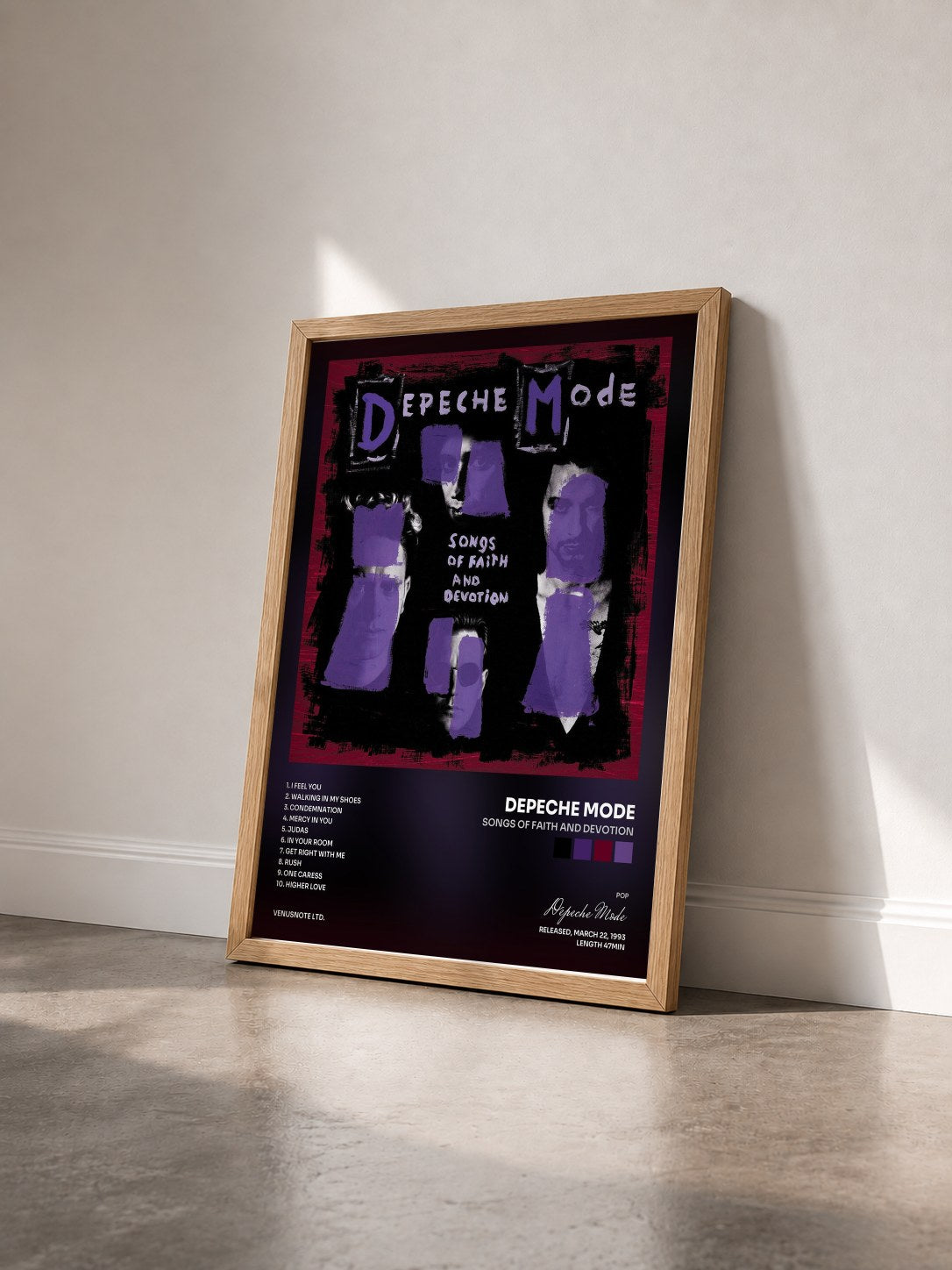 #bois Tableau de l'album Songs of Faith and Devotion de Depeche Mode vu de trois quarts, cadre en bois brut