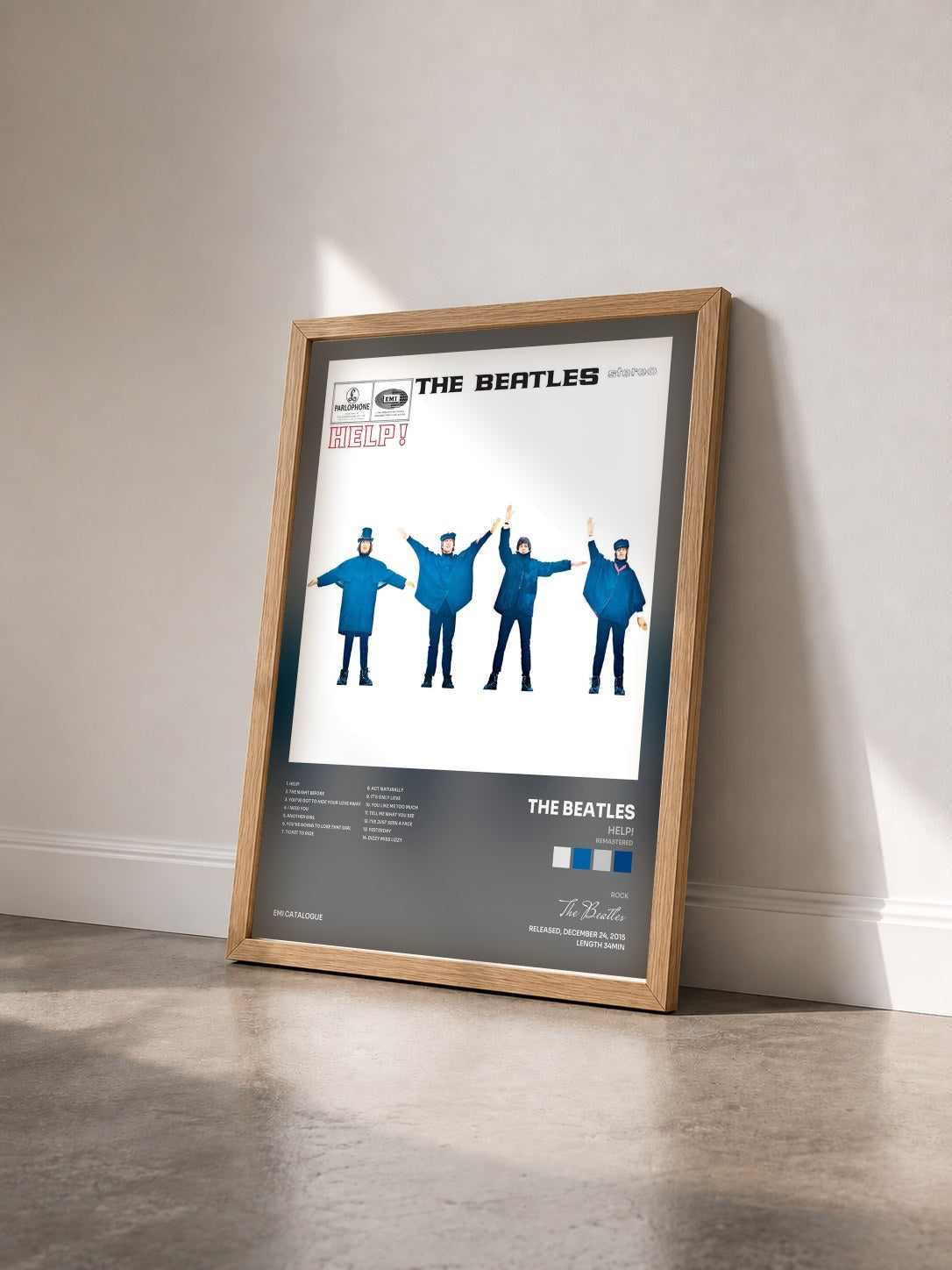 #bois Tableau de l'album Help! (Remastered) de The Beatles vu de trois quarts, cadre en bois brut