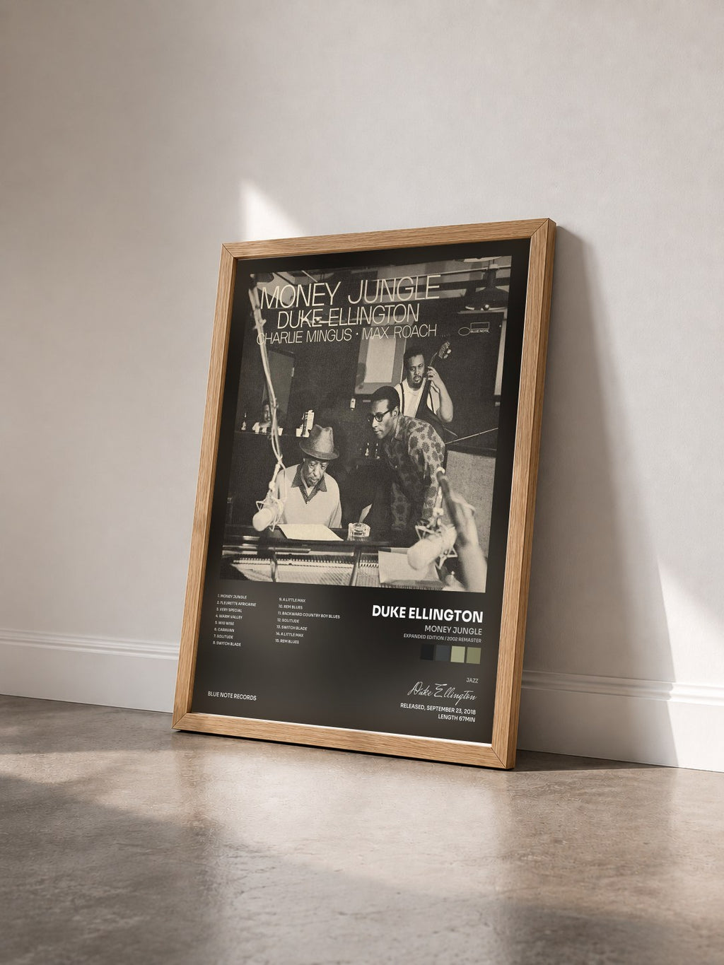 #bois Tableau de l'album Money Jungle (Expanded Edition / 2002 Remaster) de Duke Ellington vu de trois quarts, cadre en bois brut