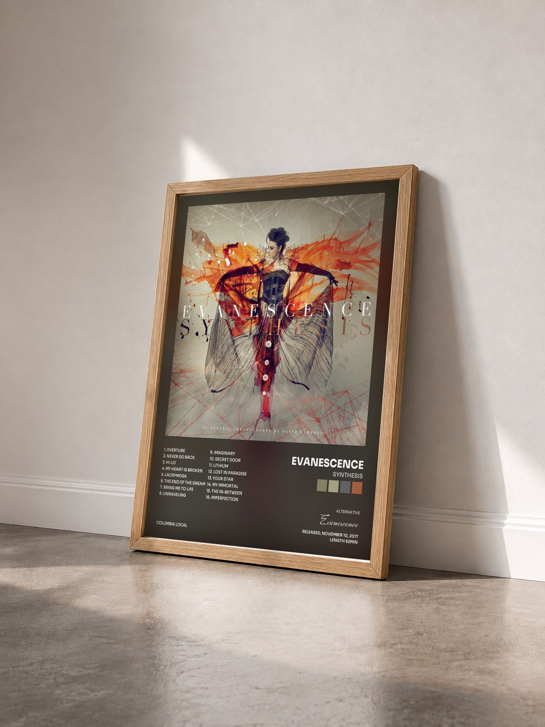 #bois Tableau de l'album Synthesis de Evanescence vu de trois quarts, cadre en bois brut