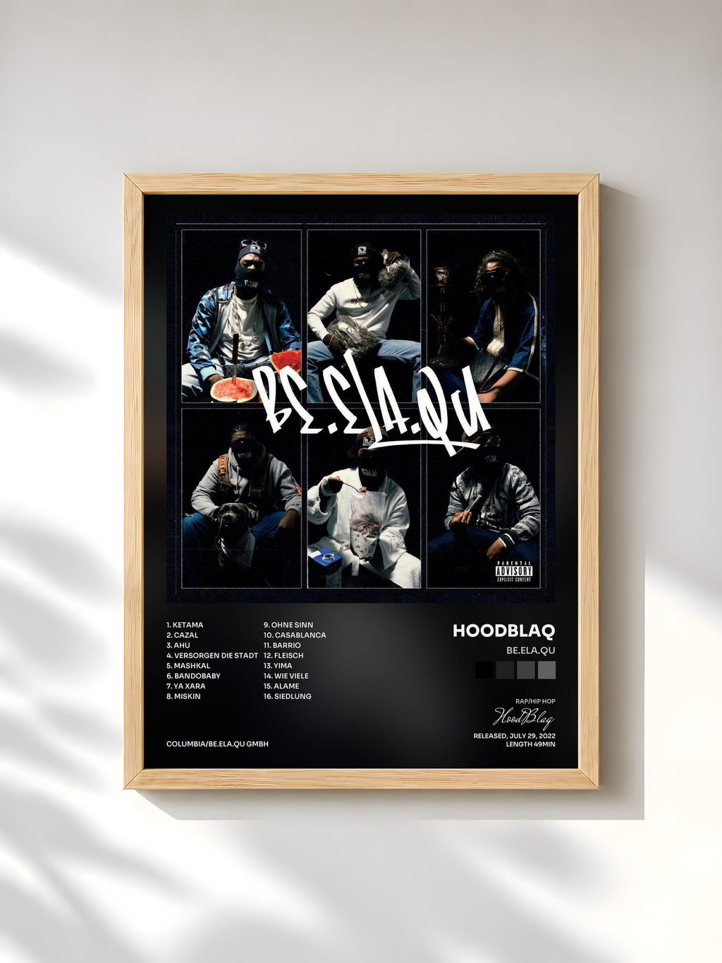 #bois Tableau de l'album BE.ELA.QU de HoodBlaq, cadre en bois brut, imprimé et encadré en France