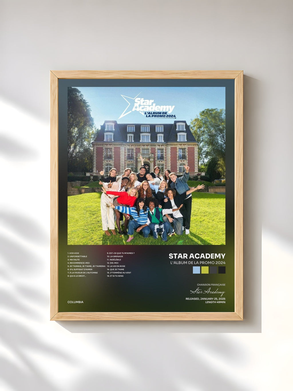 #bois Tableau de l'album L'album de la promo 2024 de Star Academy, cadre en bois brut, imprimé et encadré en France