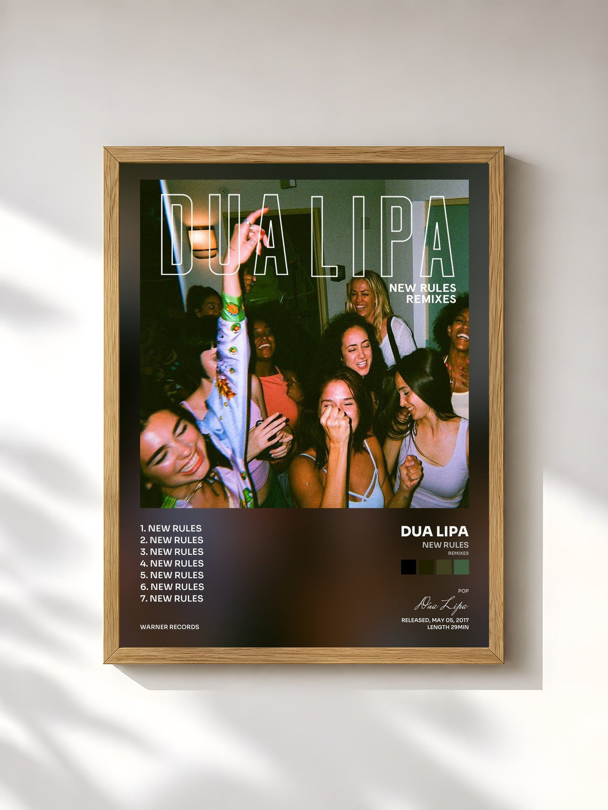 #bois Tableau de l'album New Rules (Remixes) de Dua Lipa, cadre en bois brut, imprimé et encadré en France