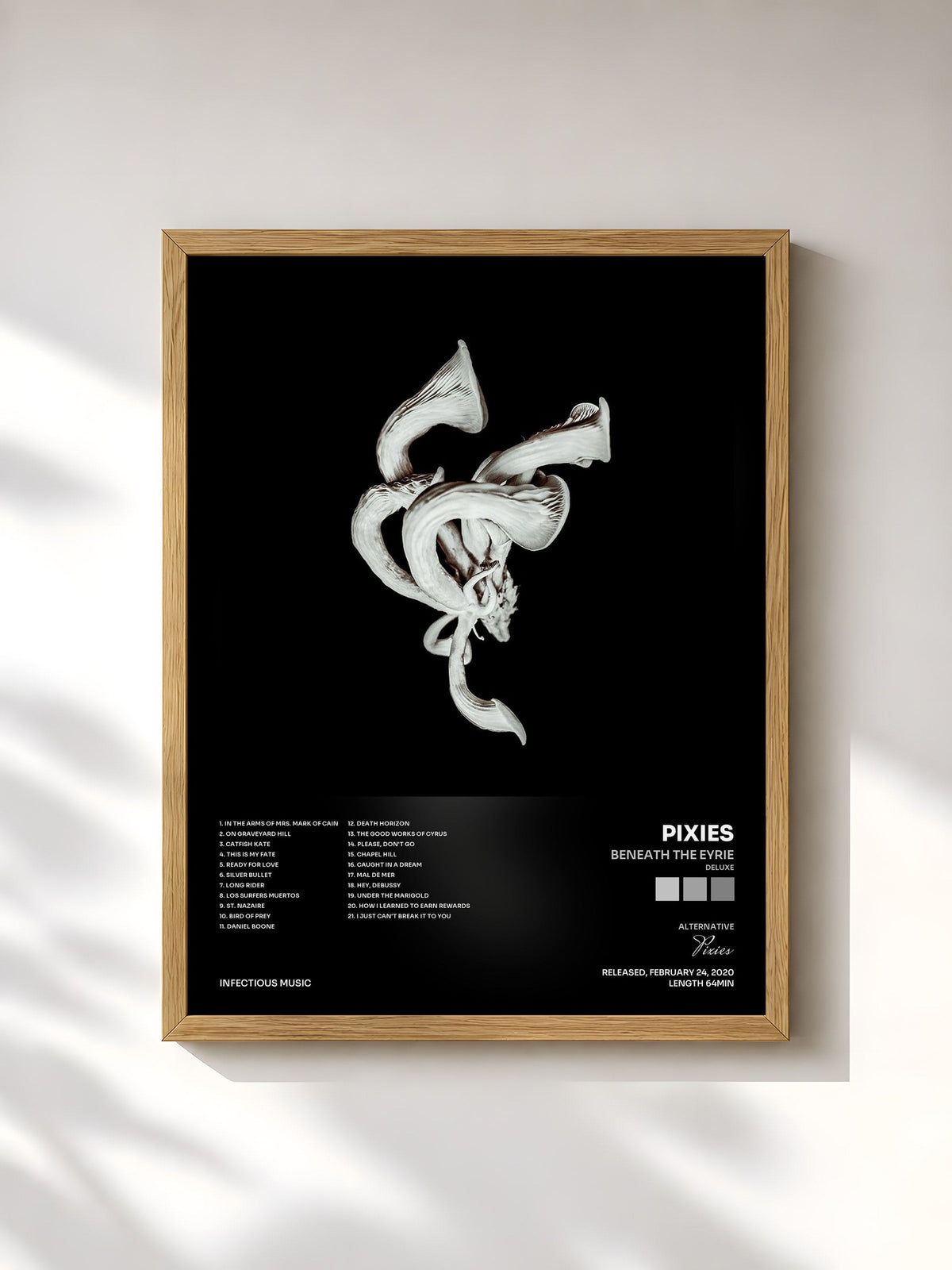#bois Tableau de l'album Beneath the Eyrie (Deluxe) de Pixies, cadre en bois brut, imprimé et encadré en France