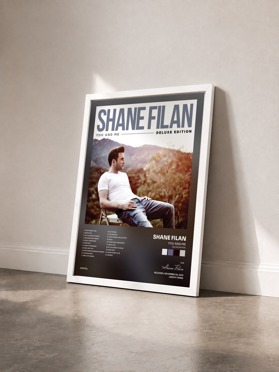 #blanc Tableau de l'album You And Me (Deluxe Edition) de Shane Filan vu de trois quarts, cadre blanc