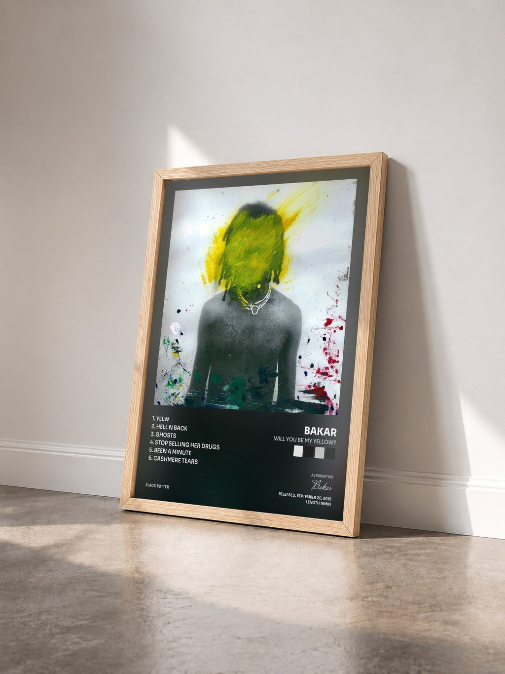 #bois Tableau de l'album Will You Be My Yellow? de Bakar vu de trois quarts, cadre en bois brut