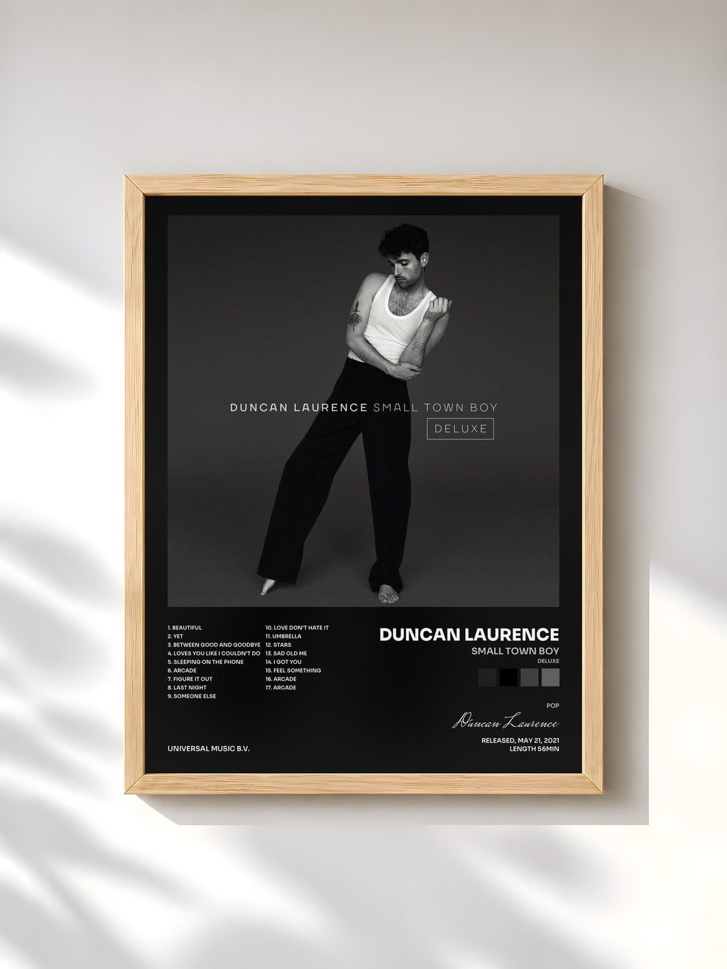 #bois Tableau de l'album Small Town Boy (Deluxe) de Duncan Laurence, cadre en bois brut, imprimé et encadré en France