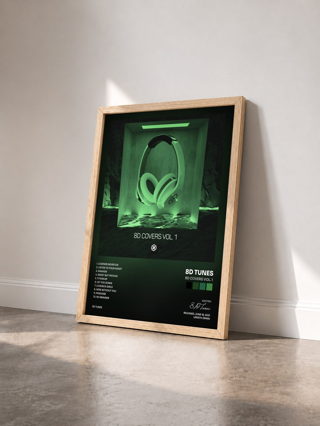 #bois Tableau de l'album 8D Covers Vol. 1 de 8D Tunes vu de trois quarts, cadre en bois brut