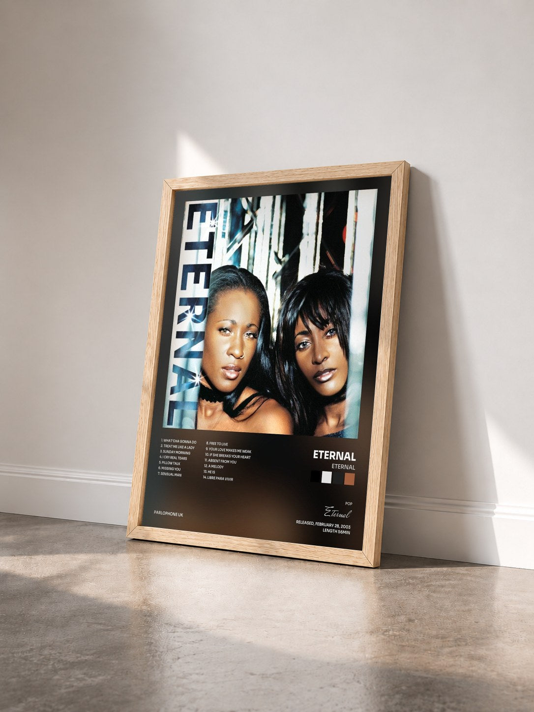 #bois Tableau de l'album Eternal de Eternal vu de trois quarts, cadre en bois brut