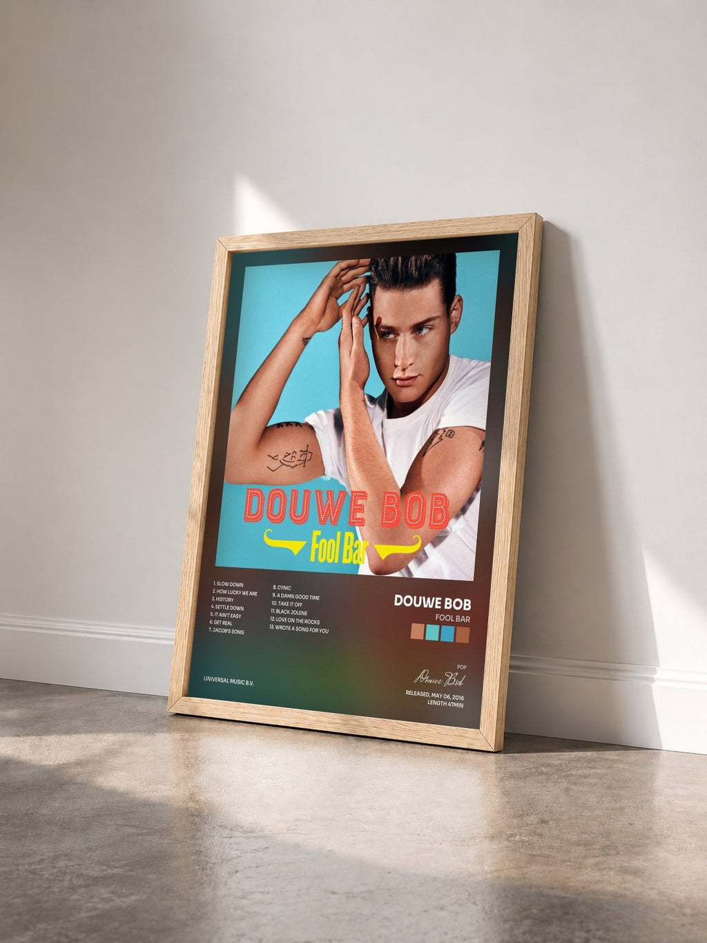 #bois Tableau de l'album Fool Bar de Douwe Bob vu de trois quarts, cadre en bois brut