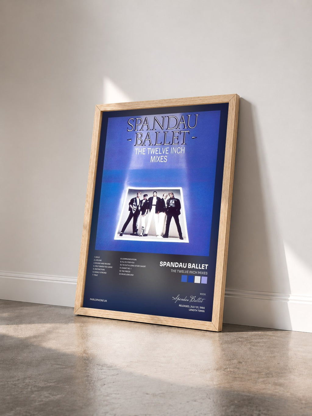 #bois Tableau de l'album The Twelve Inch Mixes de Spandau Ballet vu de trois quarts, cadre en bois brut
