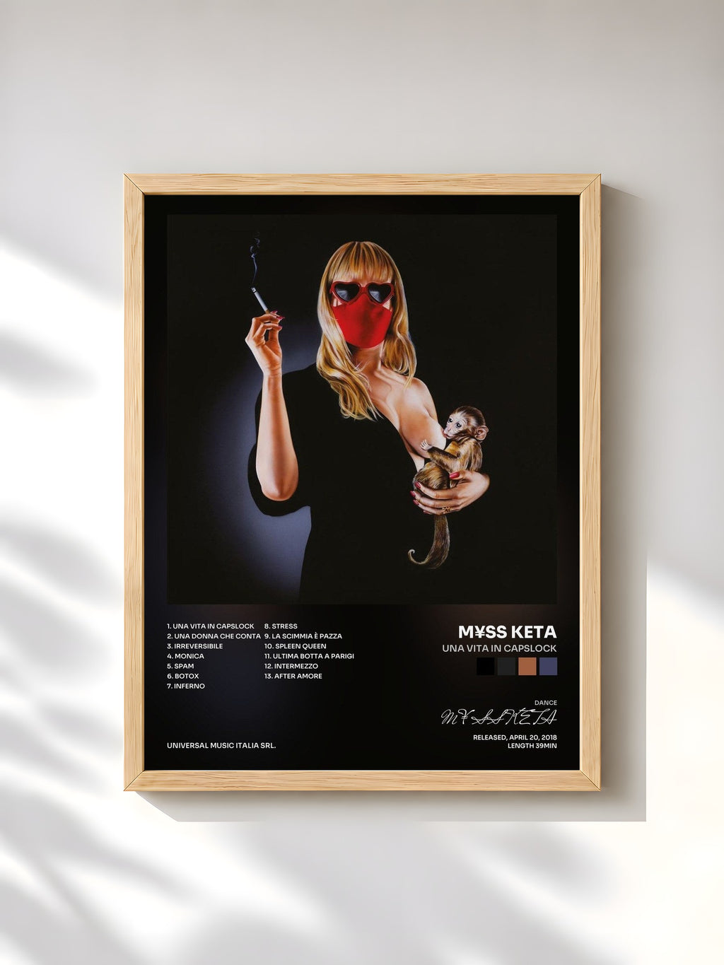 #bois Tableau de l'album UNA VITA IN CAPSLOCK de M¥SS KETA, cadre en bois brut, imprimé et encadré en France