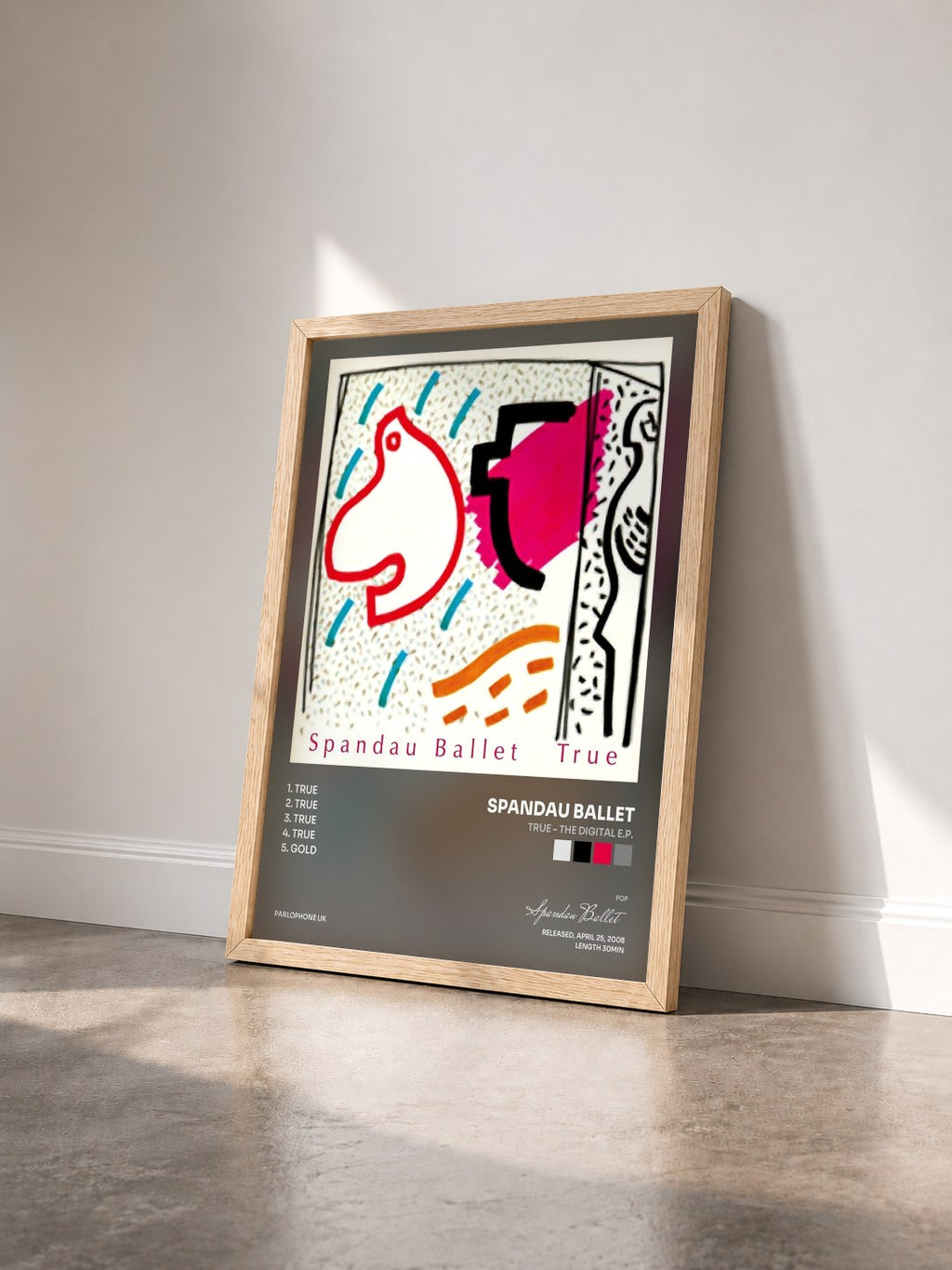 #bois Tableau de l'album True - The Digital E.P. de Spandau Ballet vu de trois quarts, cadre en bois brut