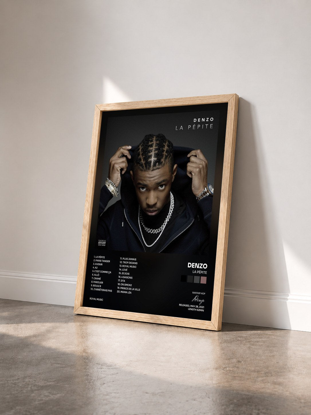 #bois Tableau de l'album La pépite de Denzo vu de trois quarts, cadre en bois brut