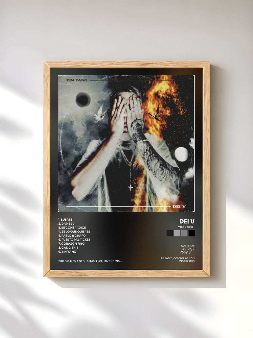 #bois Tableau de l'album Yin Yang de Dei V, cadre en bois brut, imprimé et encadré en France