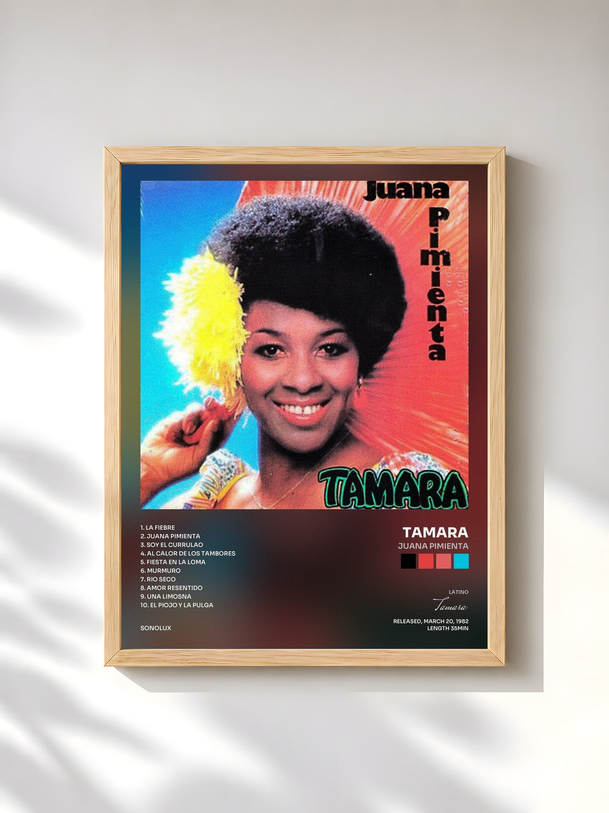 #bois Tableau de l'album Juana Pimienta de Tamara, cadre en bois brut, imprimé et encadré en France